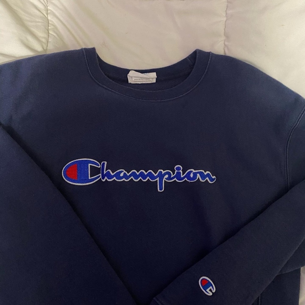 navy blue champion crew neck